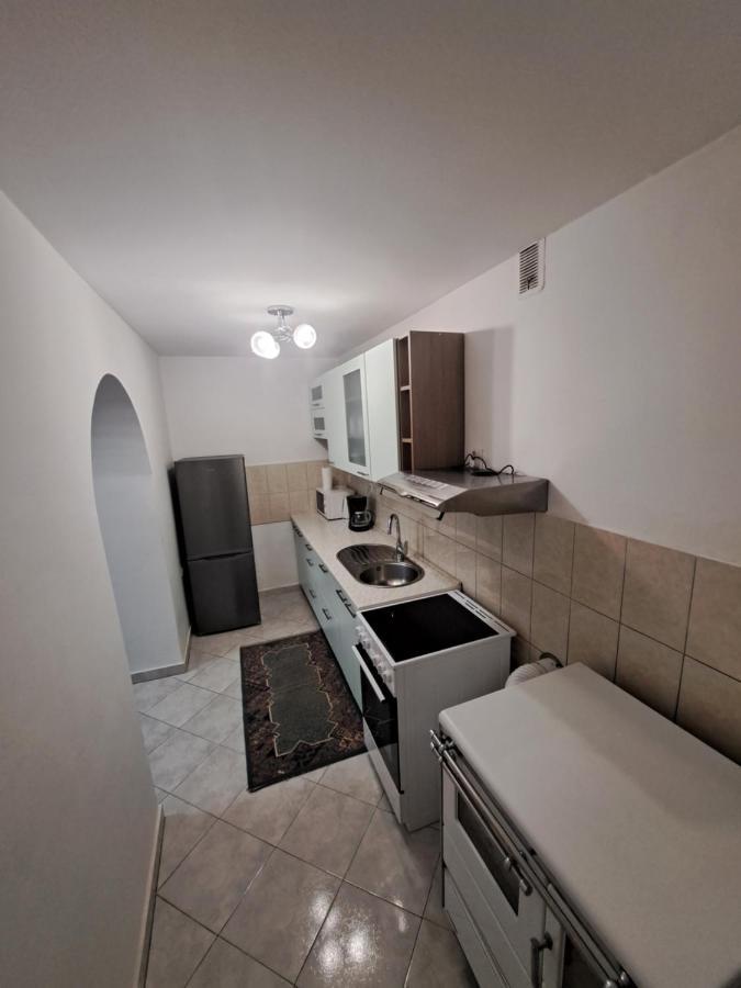 Apartman Nata セニ エクステリア 写真